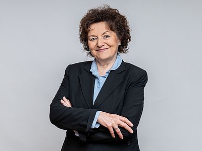 Auszeichnung mit der Verdienstmedaille